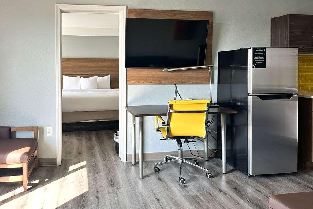 Mainstay Suites Conover-Hickory Ruang foto