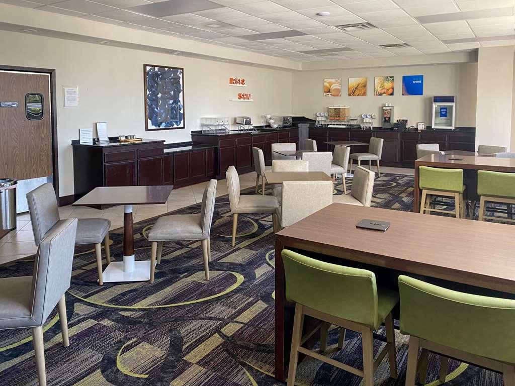 Mainstay Suites Conover-Hickory Restoran foto